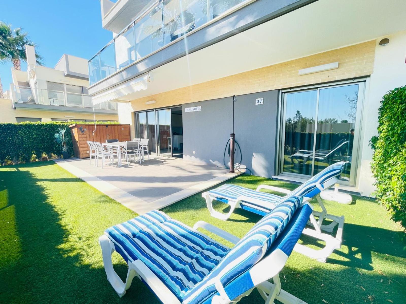 דירות אוריהואלה 3077 Residencia Azahar Garden מראה חיצוני תמונה